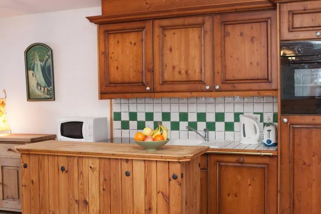 Mercer - 3 Bedroom Apartment With Stunning Views 생트 푸아 타랑테즈 프랑스